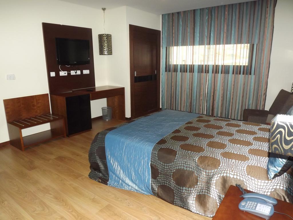 Hotel Do Vale Aguiar da Beira Kültér fotó