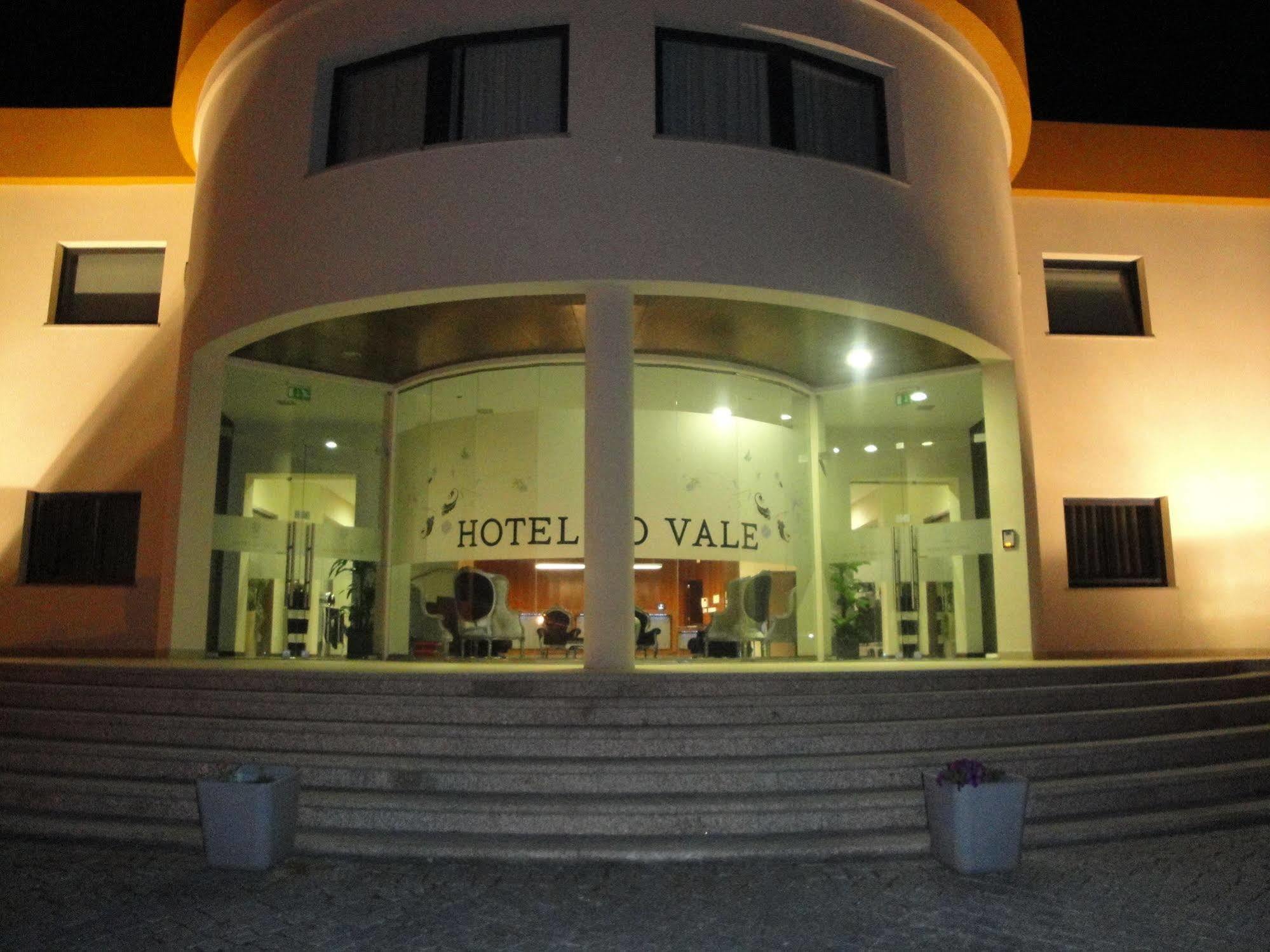 Hotel Do Vale Aguiar da Beira Kültér fotó
