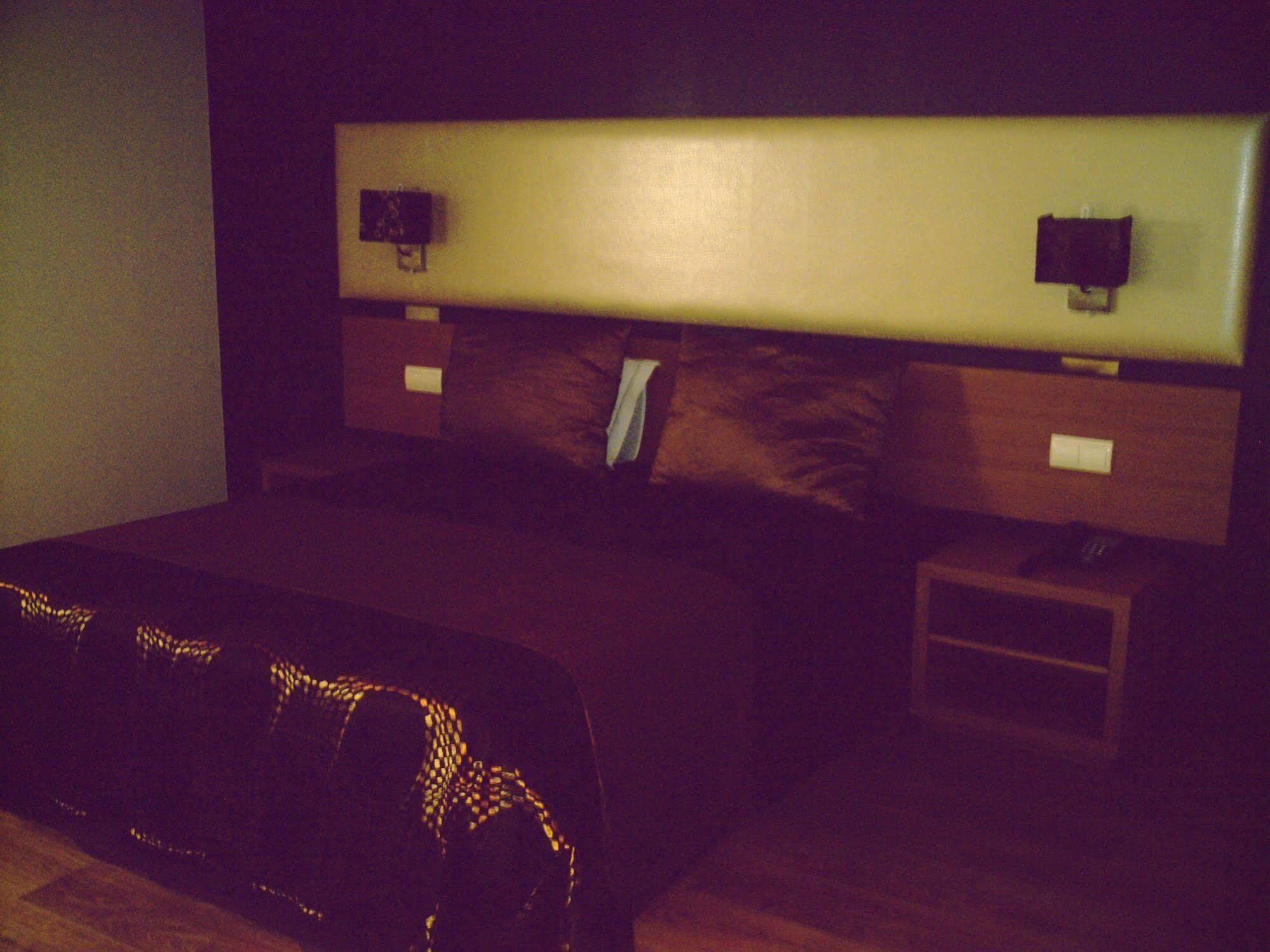 Hotel Do Vale Aguiar da Beira Kültér fotó