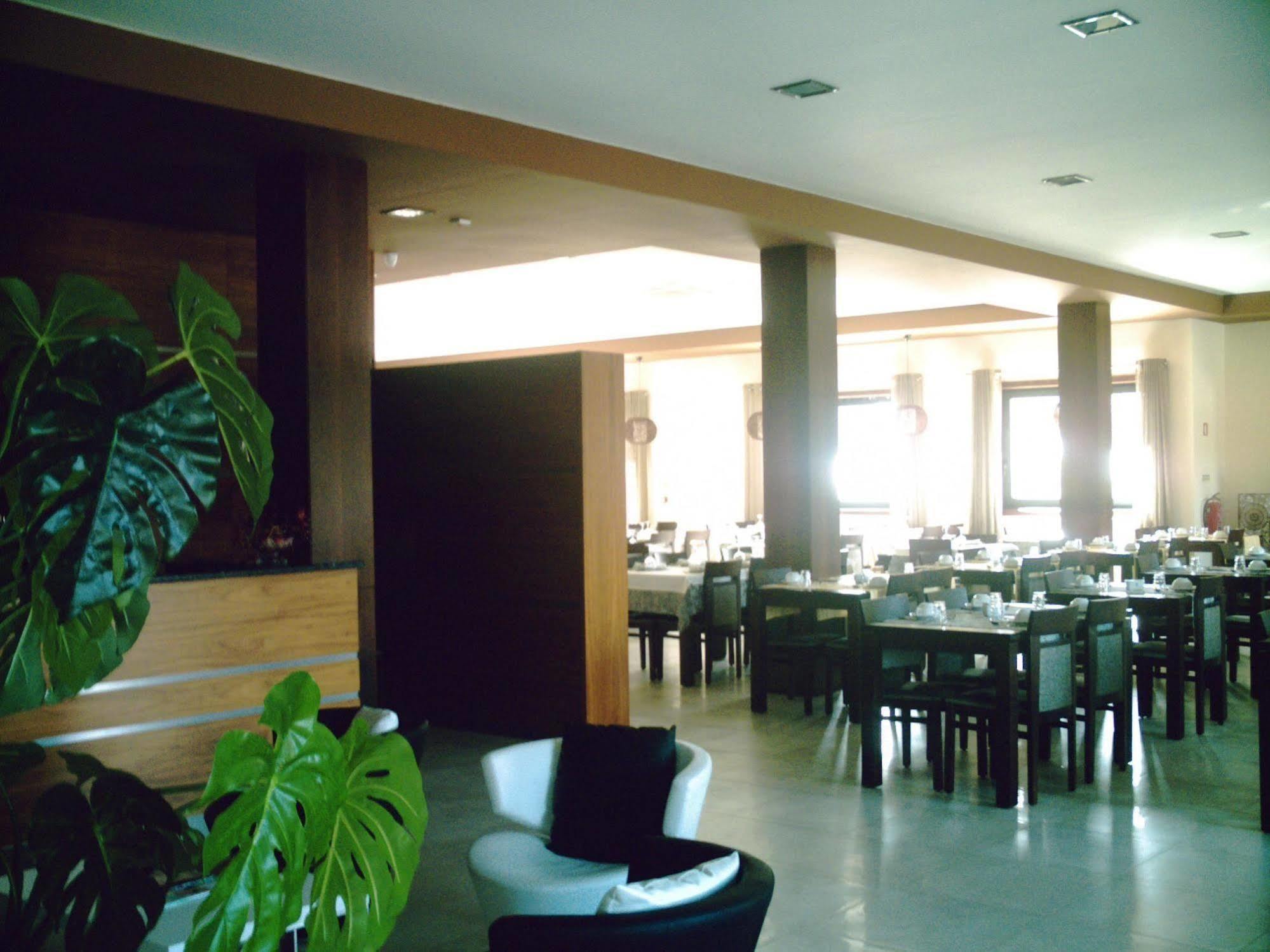 Hotel Do Vale Aguiar da Beira Kültér fotó